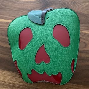 Poison Apple set: Crossbody bag/purse and earrings